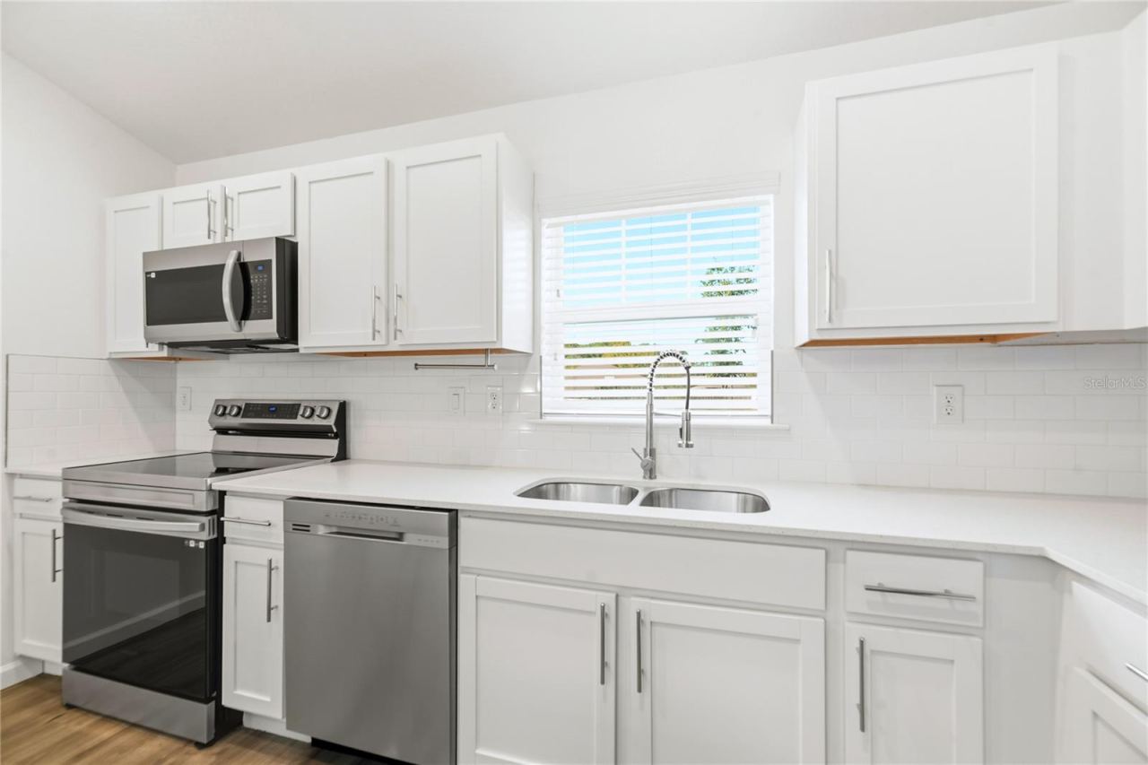 Photo 4 of 17 Zebulon Pl, Palm Coast, FL 32164