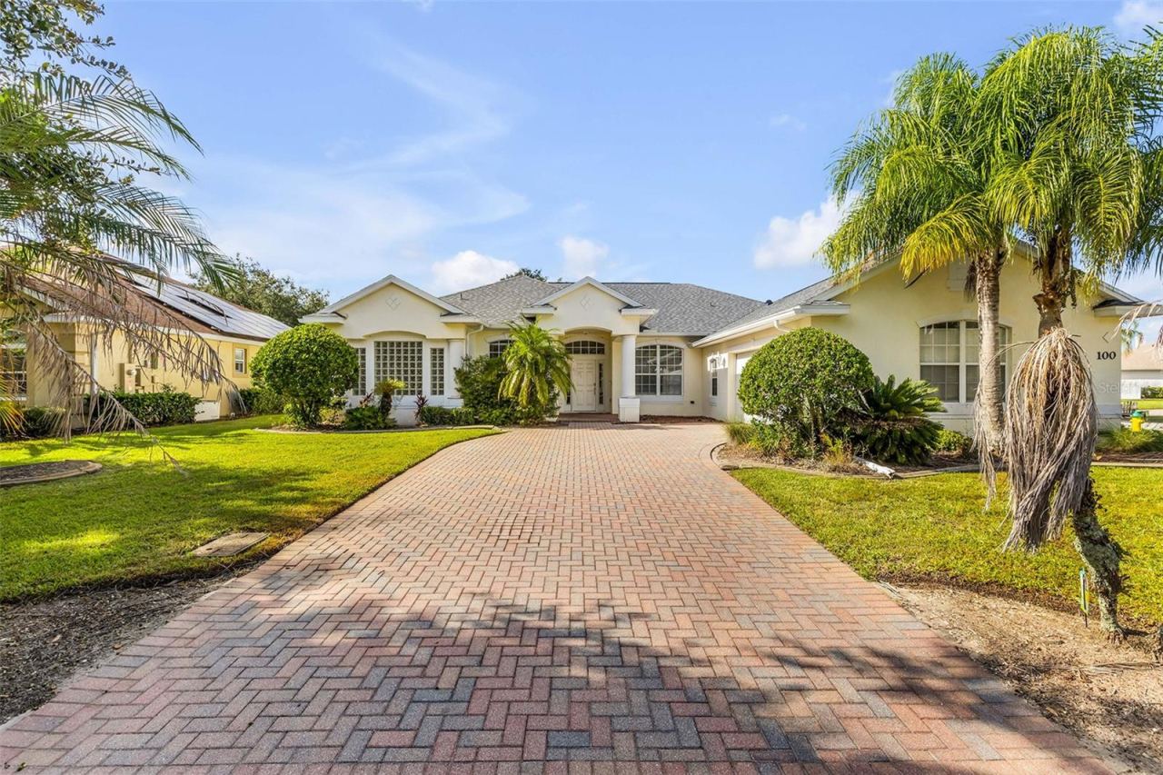 Photo 2 of 100 Berg Ct, Daytona Beach, FL 32124