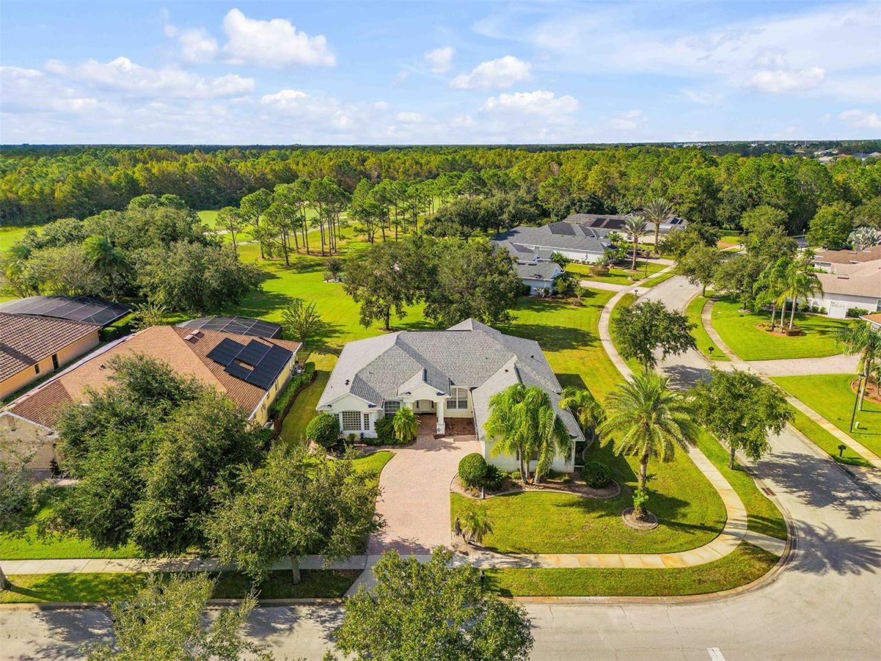 Photo 3 of 100 Berg Ct, Daytona Beach, FL 32124