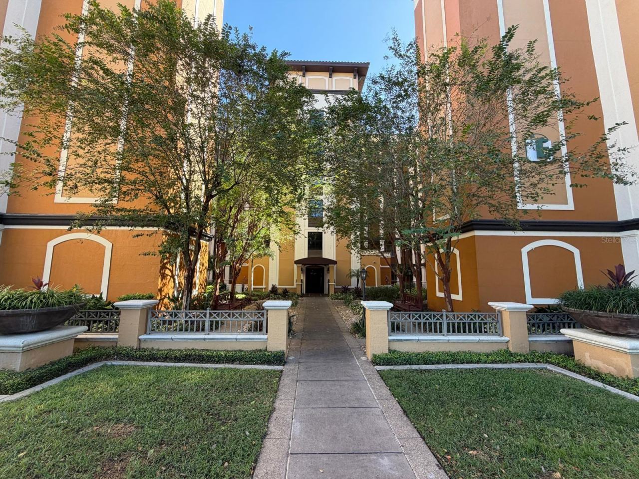 12527 Floridays Resort Dr #506-e, Orlando