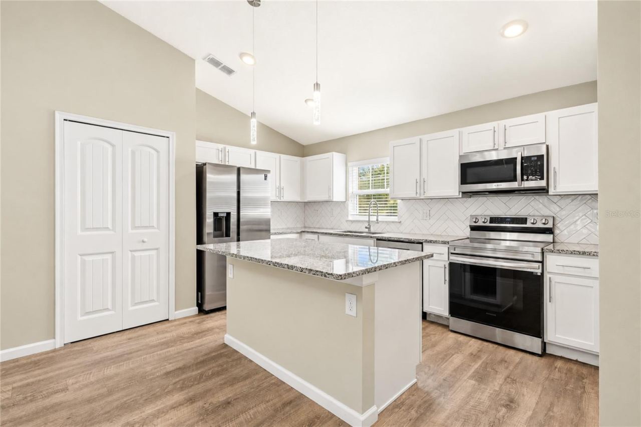 Photo 4 of 3 Pierce Ln, Palm Coast, FL 32164