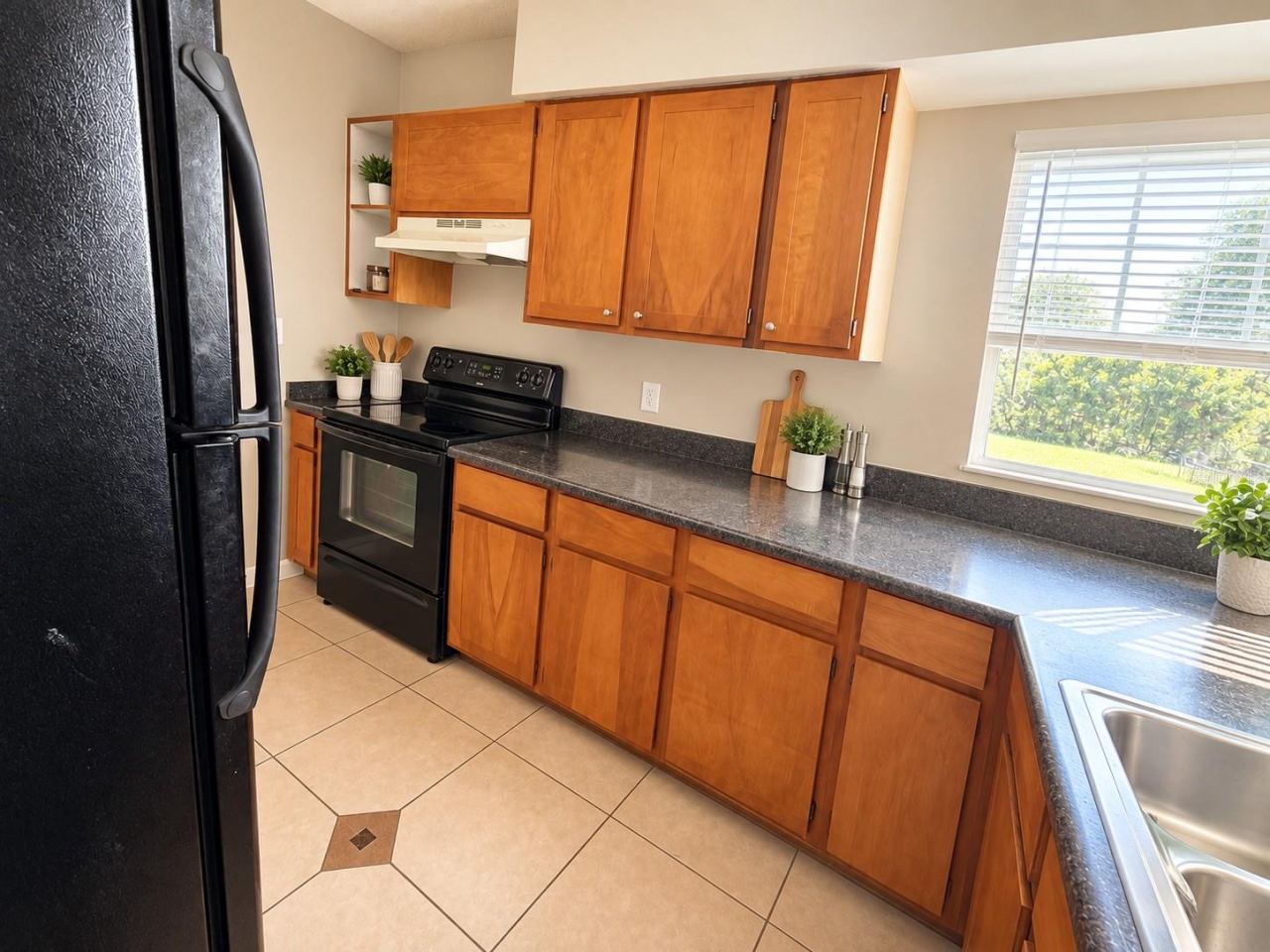 Photo 2 of 1387 Stillwater Ave, Deltona, FL 32725