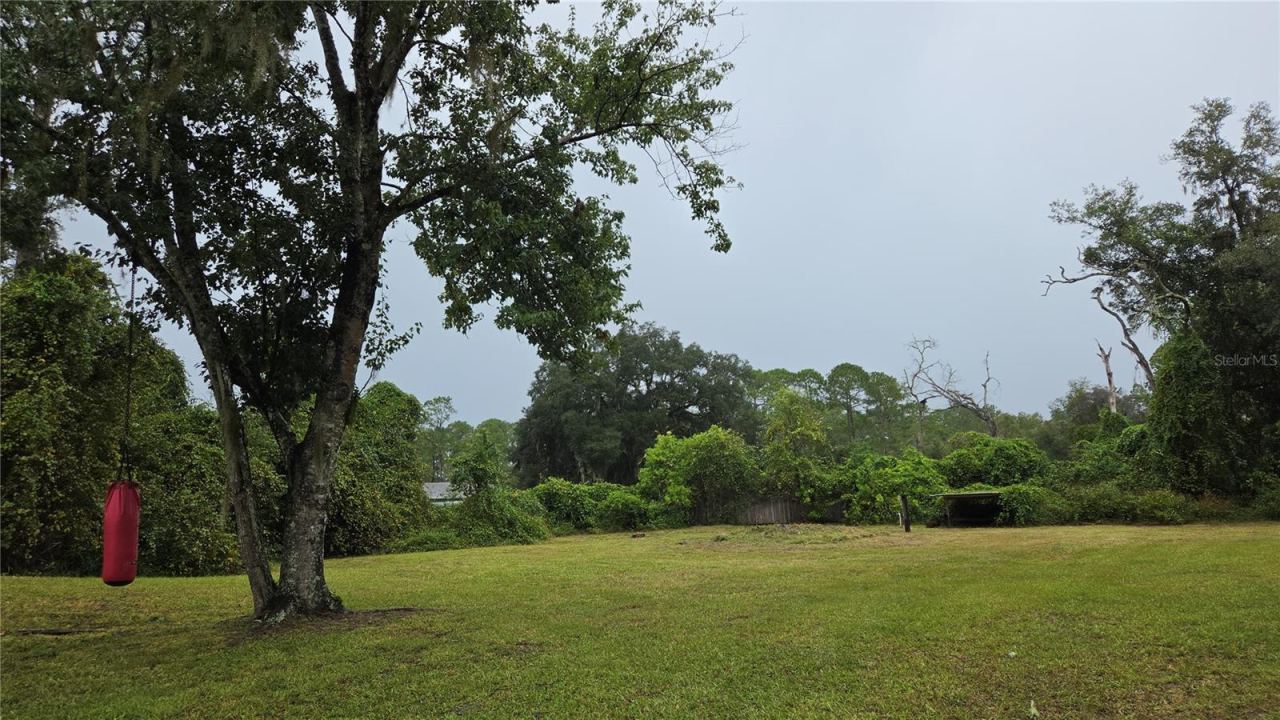 Photo 2 of 2381 Old Daytona Rd, Deland, FL 32724