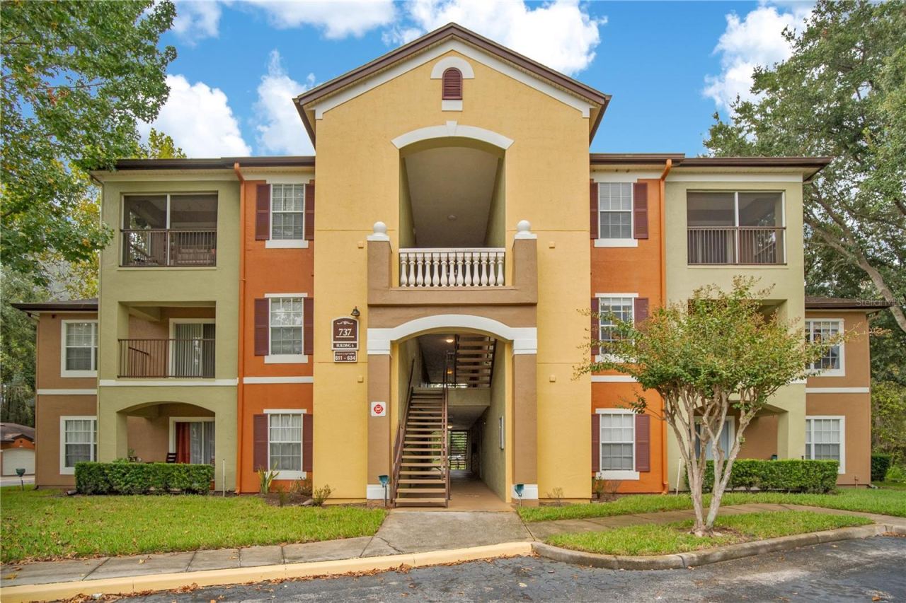 737 Crest Pines Dr #623, Orlando