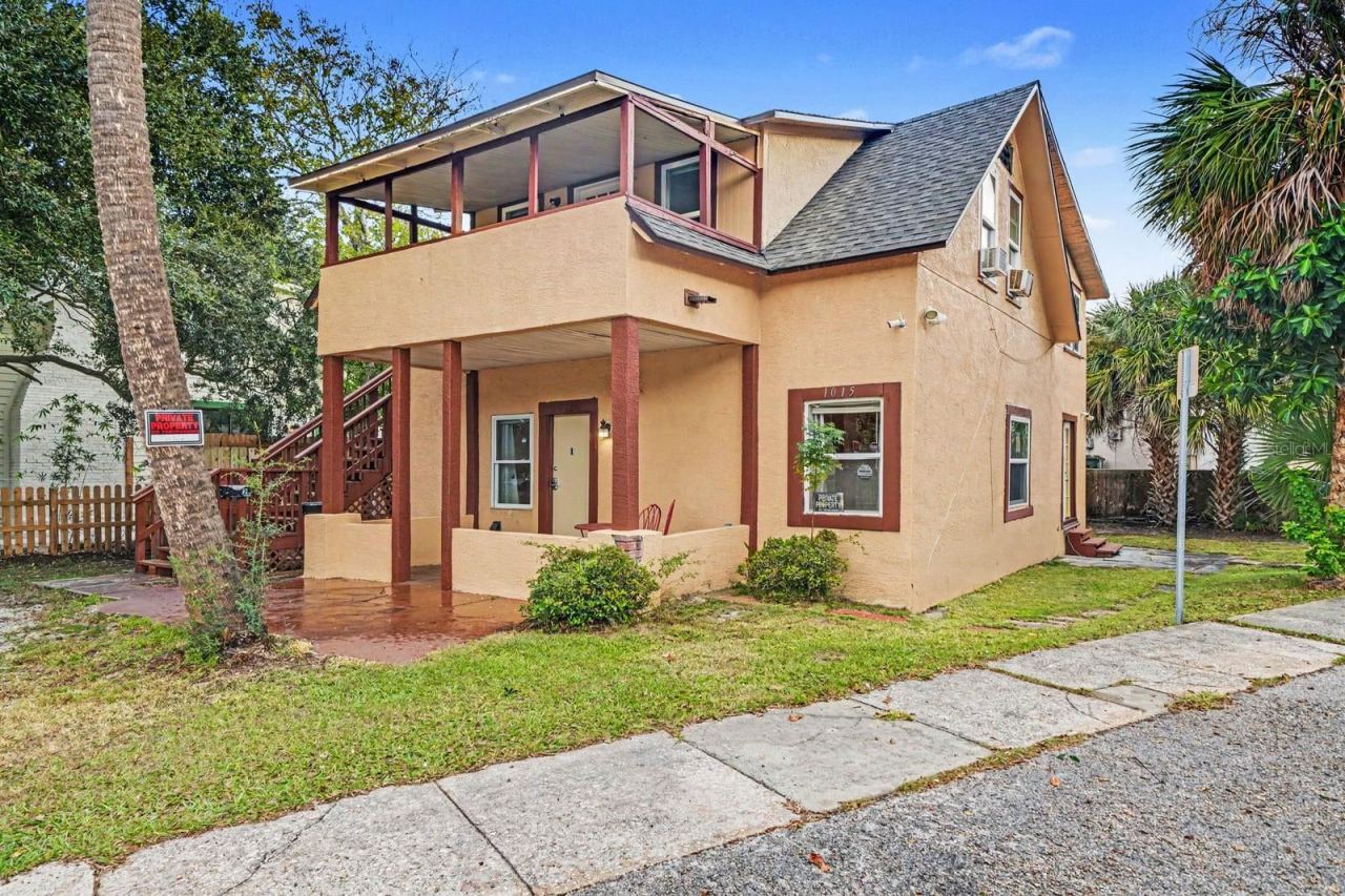 Photo 2 of 1015 S Peninsula Dr #1,2, Daytona Beach, FL 32118