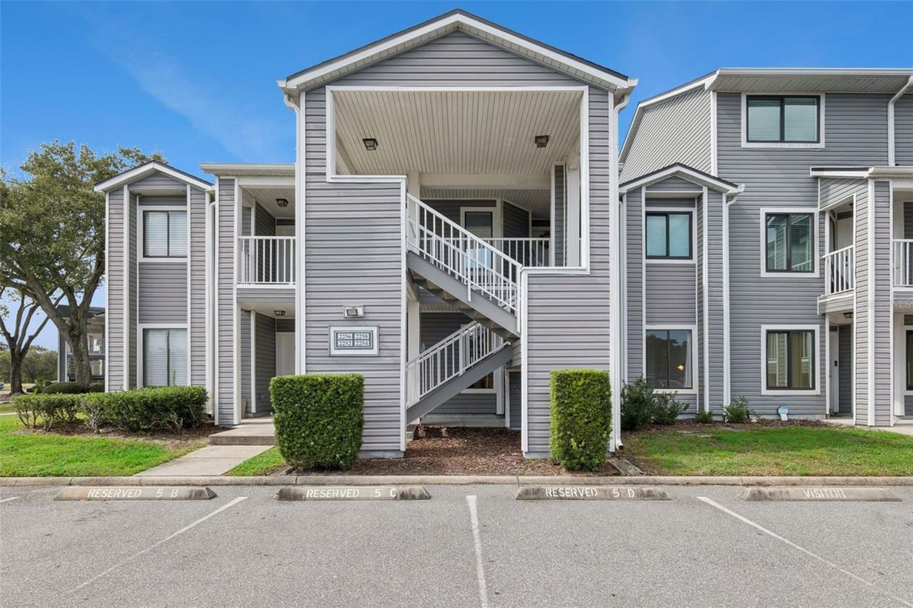 2254 Grenwich Ave #2254, Orlando