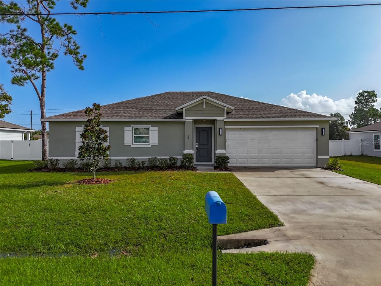 27 Freeland Ln, Palm Coast