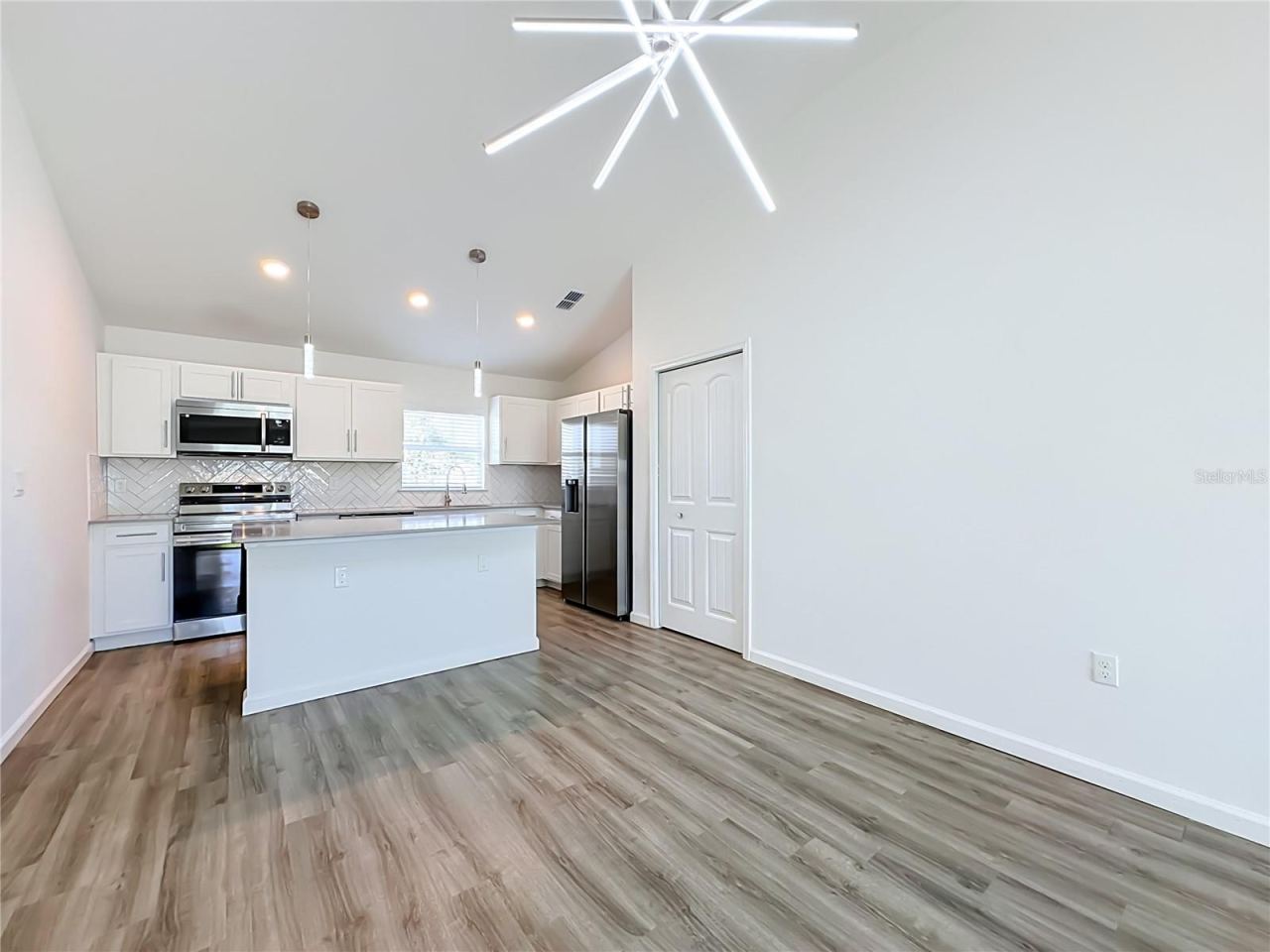 Photo 5 of 27 Freeland Ln, Palm Coast, FL 32137