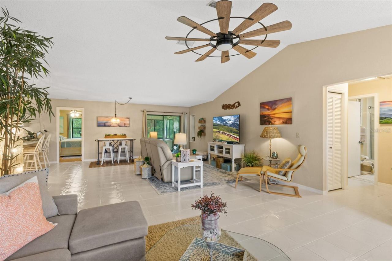 Photo 2 of 49 Wellshire Ln, Palm Coast, FL 32164