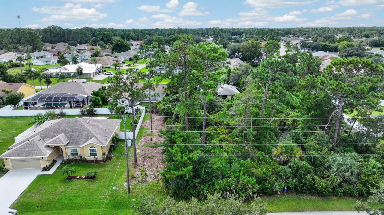 Photo 5 of 78 Fellowship Dr, Palm Coast, FL 32137