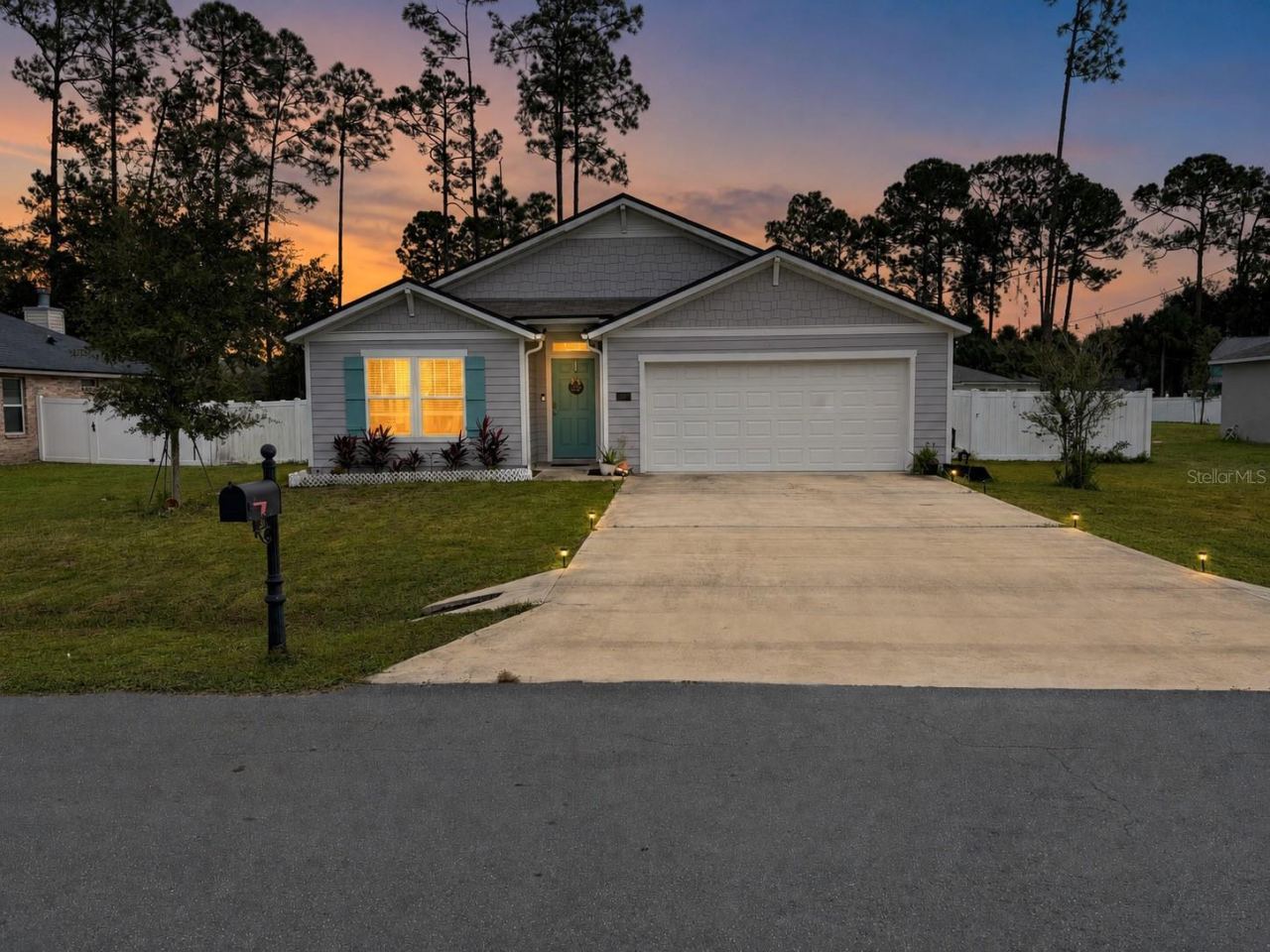 Photo 2 of 26 Porwyn Ln, Palm Coast, FL 32164