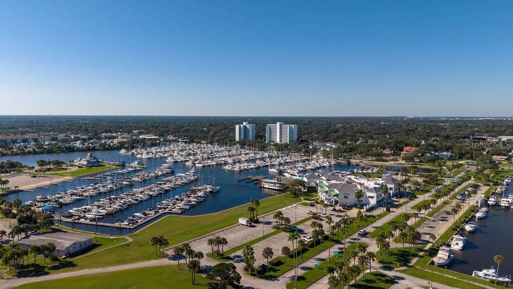 Photo 2 of 440 S Beach St, Daytona Beach, FL 32114