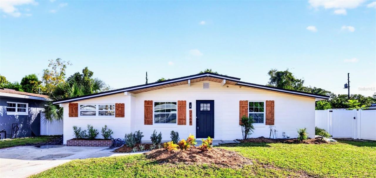 2168 Ridge Dr, Winter Park