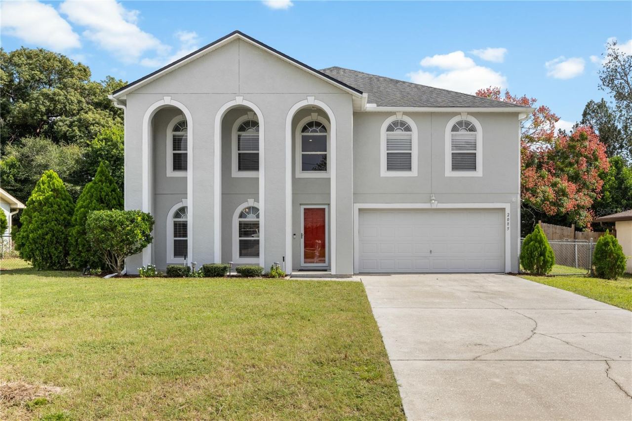 Photo 2 of 2085 Oldham Ave, Deltona, FL 32725