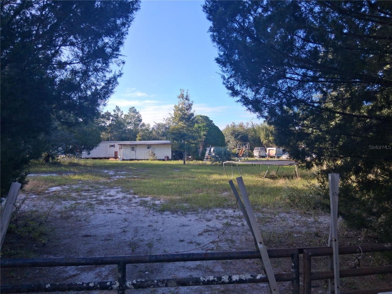 1875 Alameda Dr, De Leon Springs, FL 32130