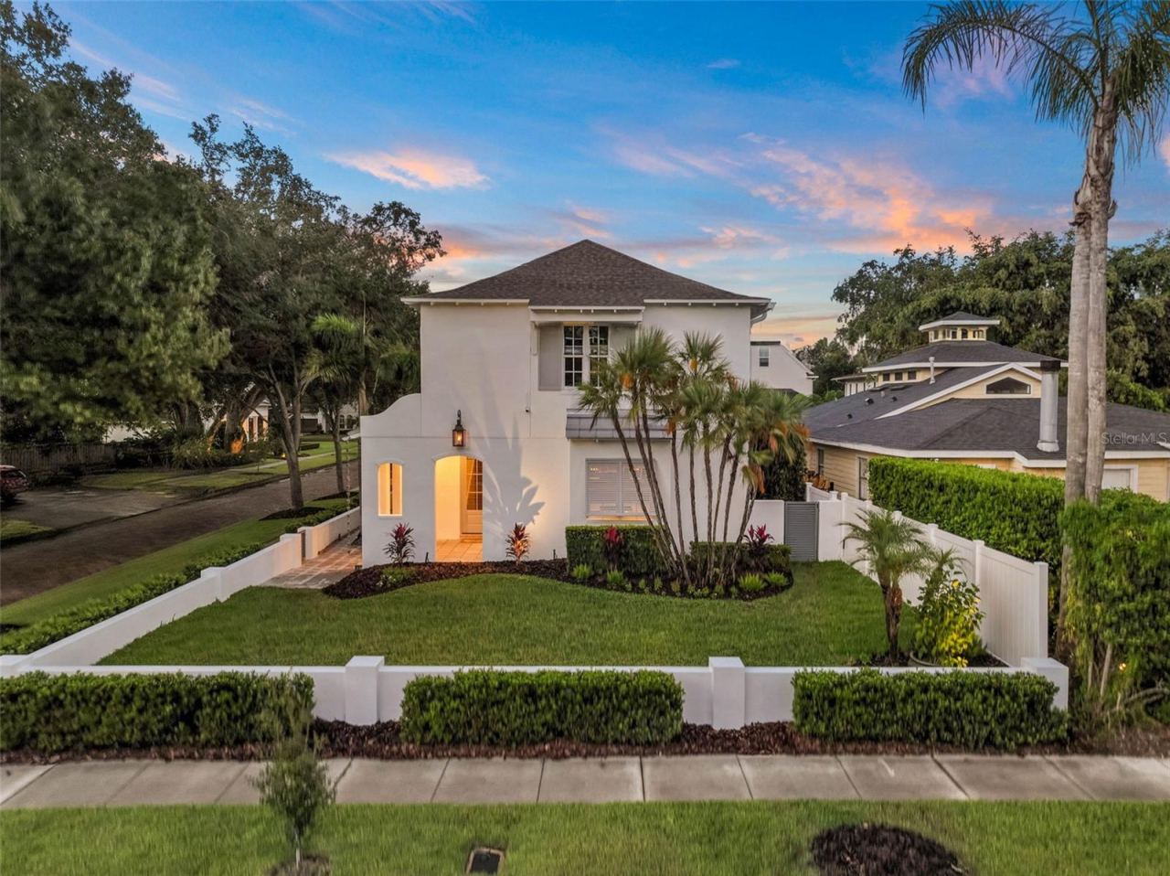 1900 Sunset Dr, Winter Park