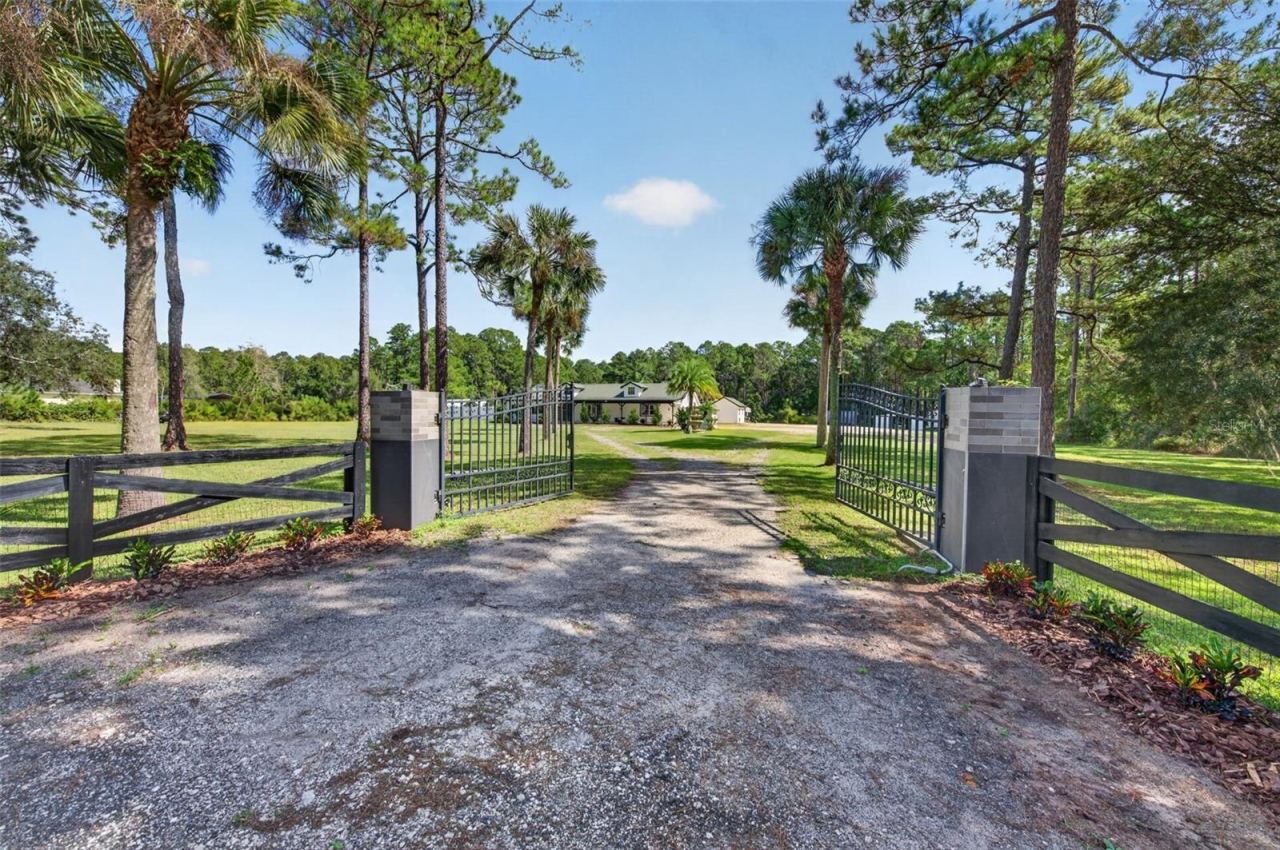 121 Cone Rd, Ormond Beach, FL 32174