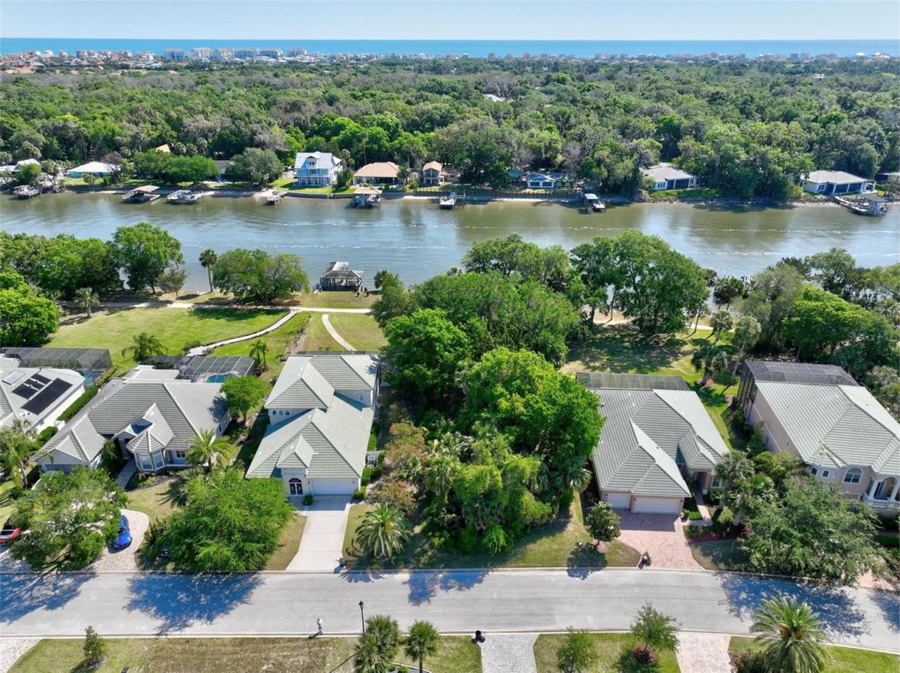 Photo 3 of 129 Longview Way N, Palm Coast, FL 32137