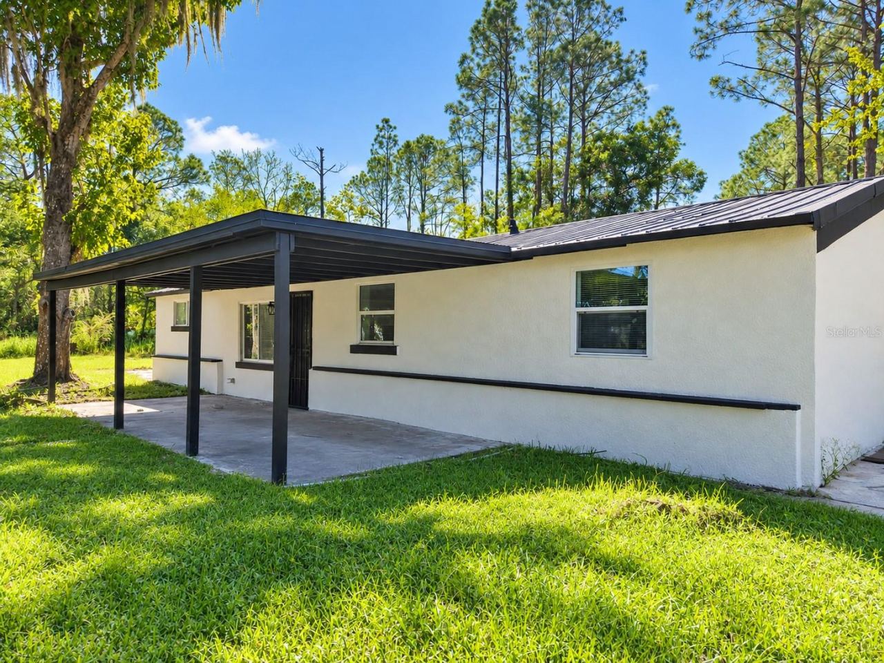2765 N 6th St, Orlando, FL 32820