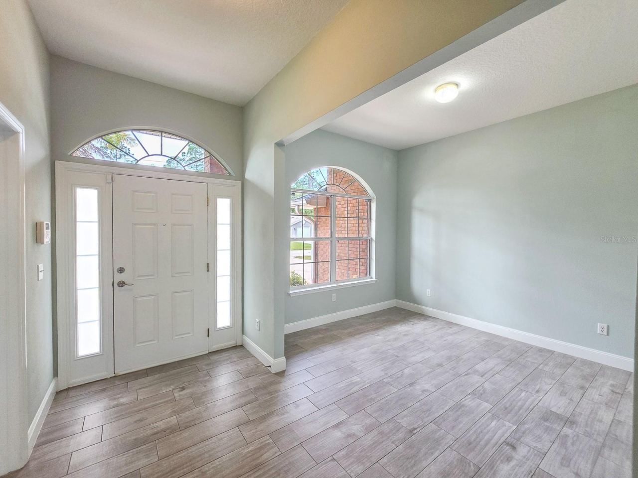Photo 2 of 4 Llowick Ct, Palm Coast, FL 32164