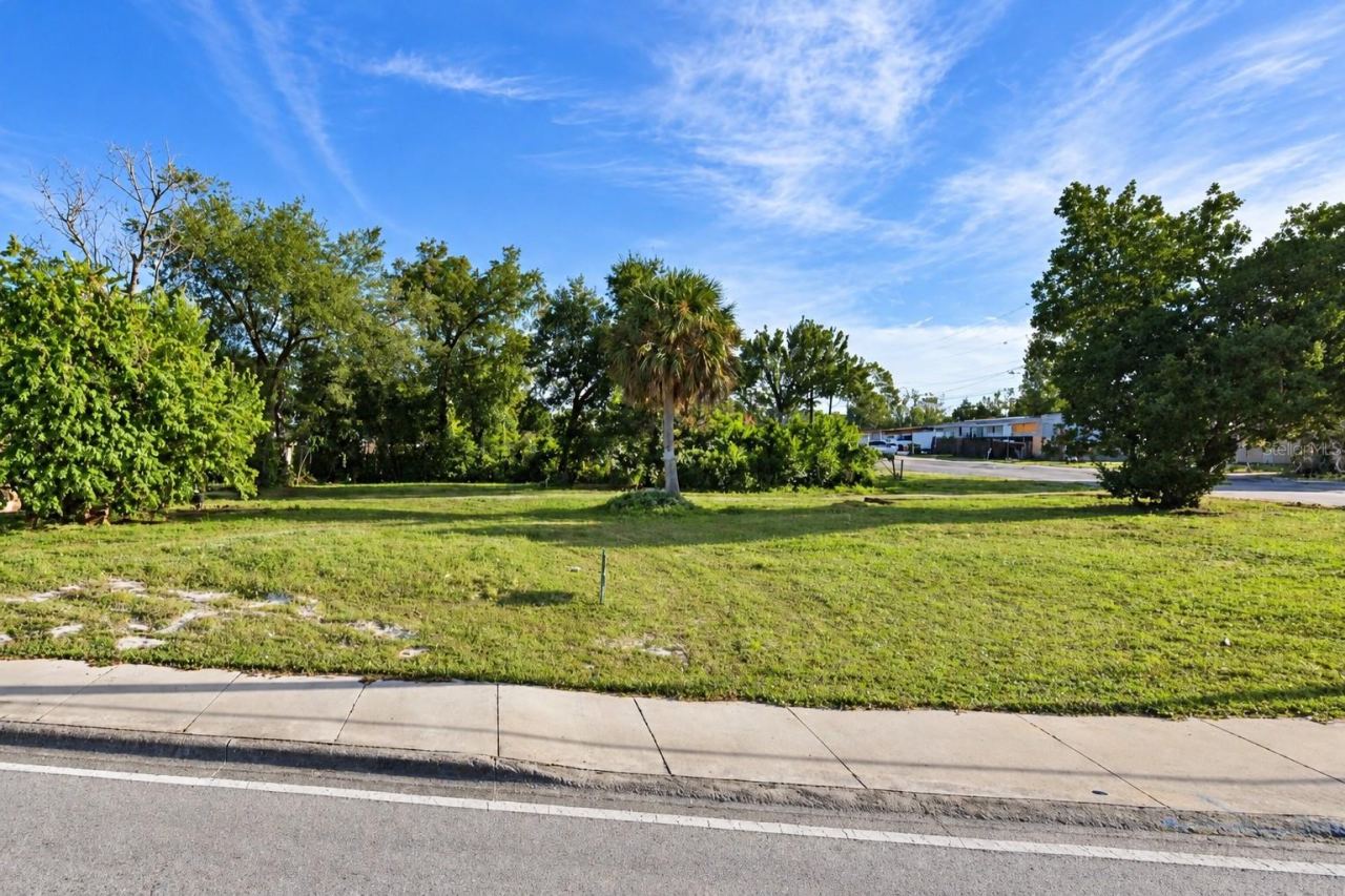 Mason Ave, Daytona Beach, FL 32114