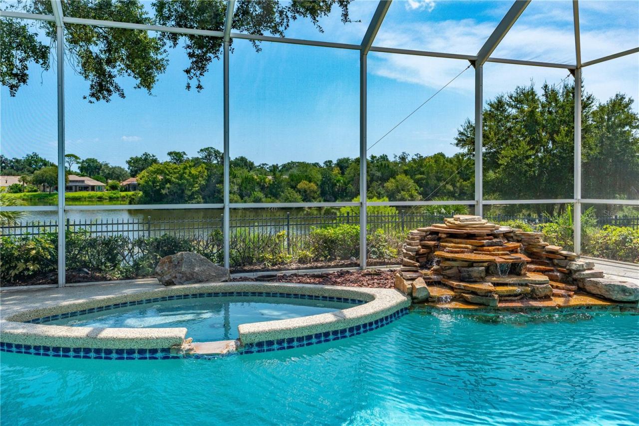 Photo 3 of 19 Lakecliff Dr, Ormond Beach, FL 32174