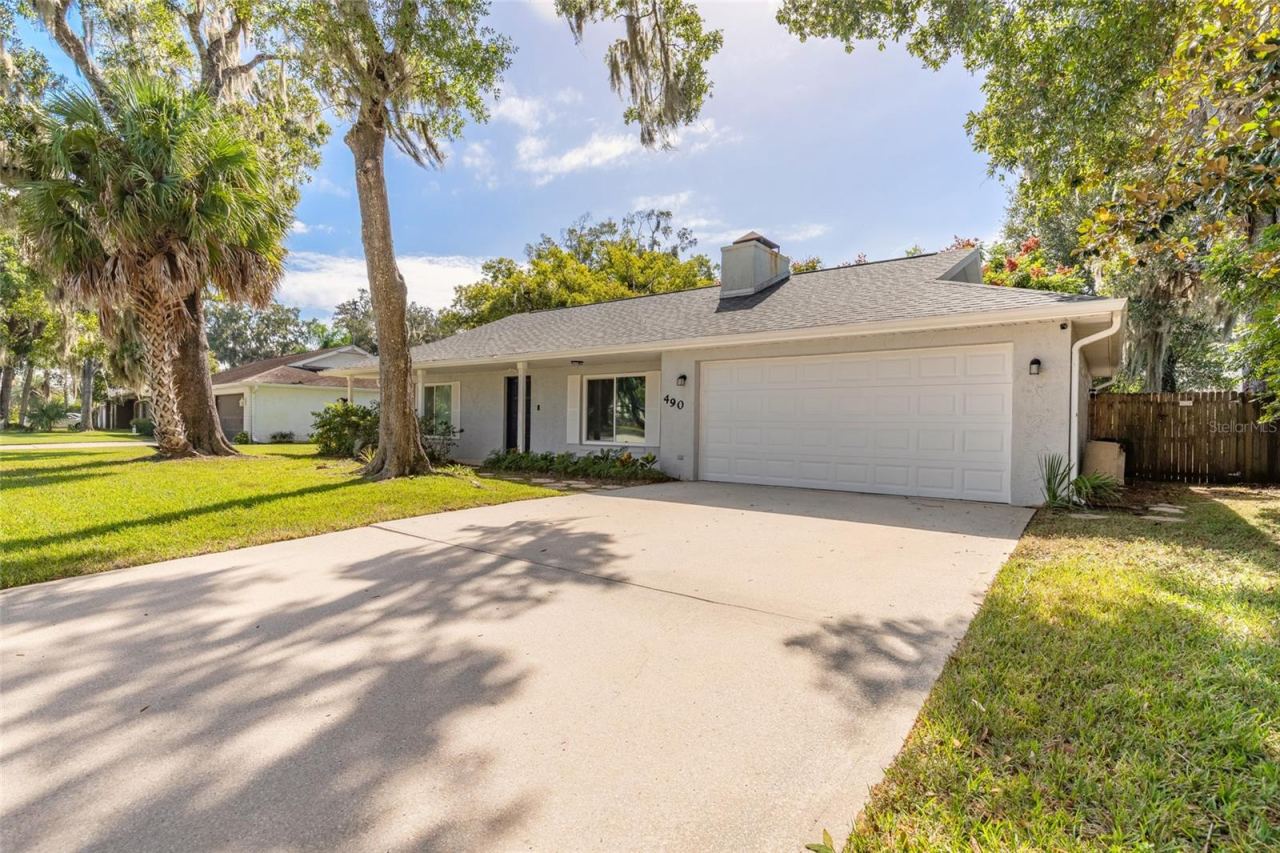 Photo 3 of 490 Woodstock Dr, Port Orange, FL 32127