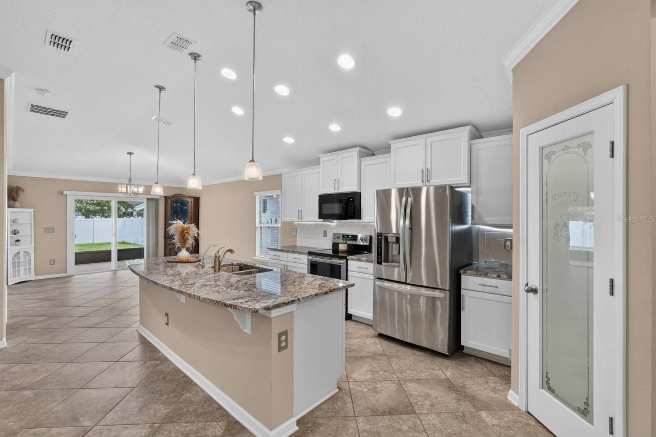 Photo 2 of 106 N Coopers Hawk Ct, Palm Coast, FL 32164