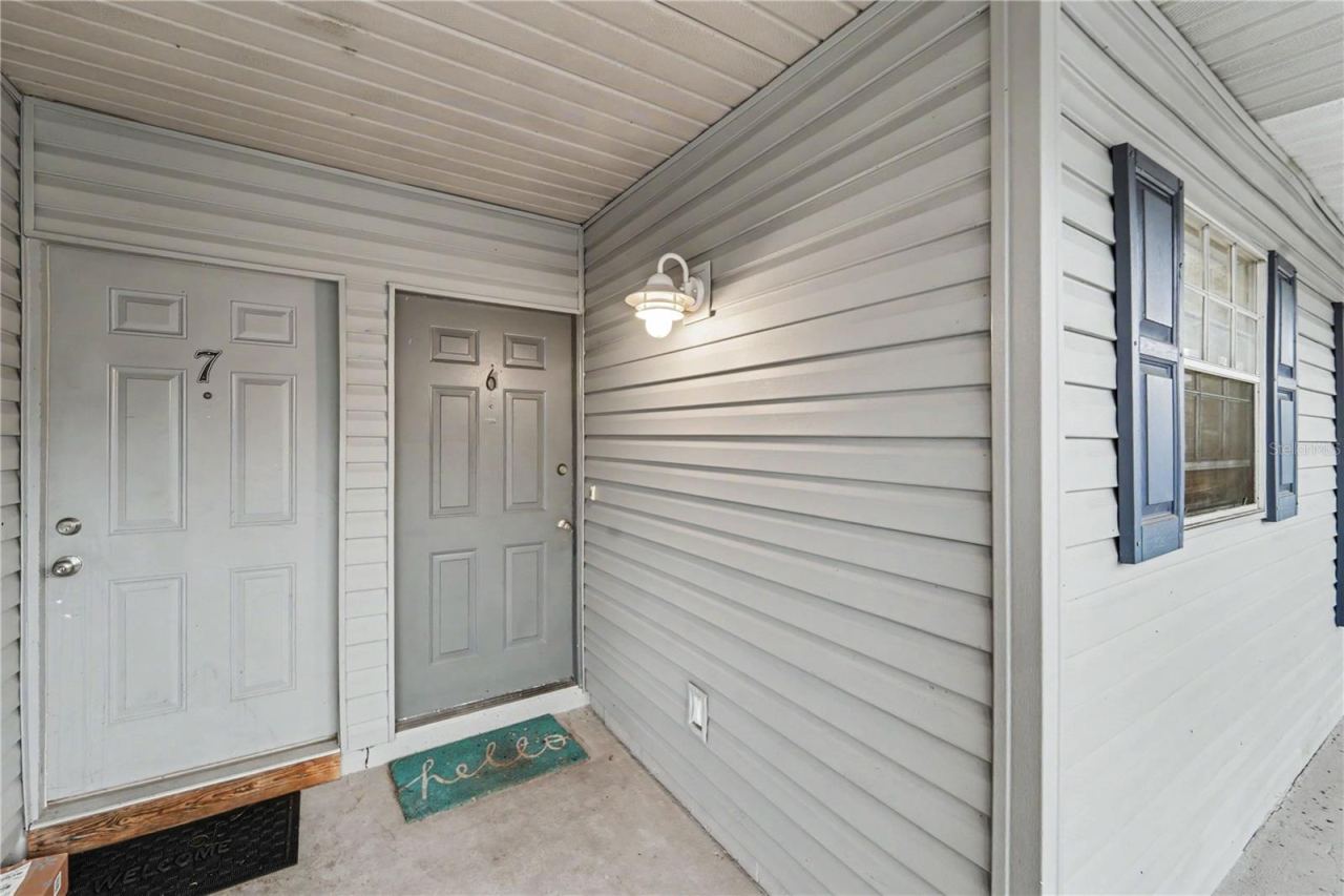 313 Dirksen Dr #f6, Debary, FL 32713