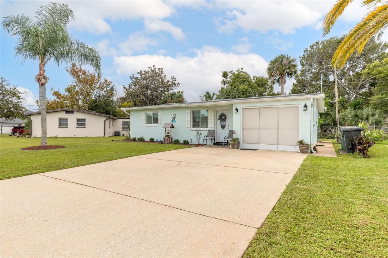 1250 Peachtree Rd, Daytona Beach