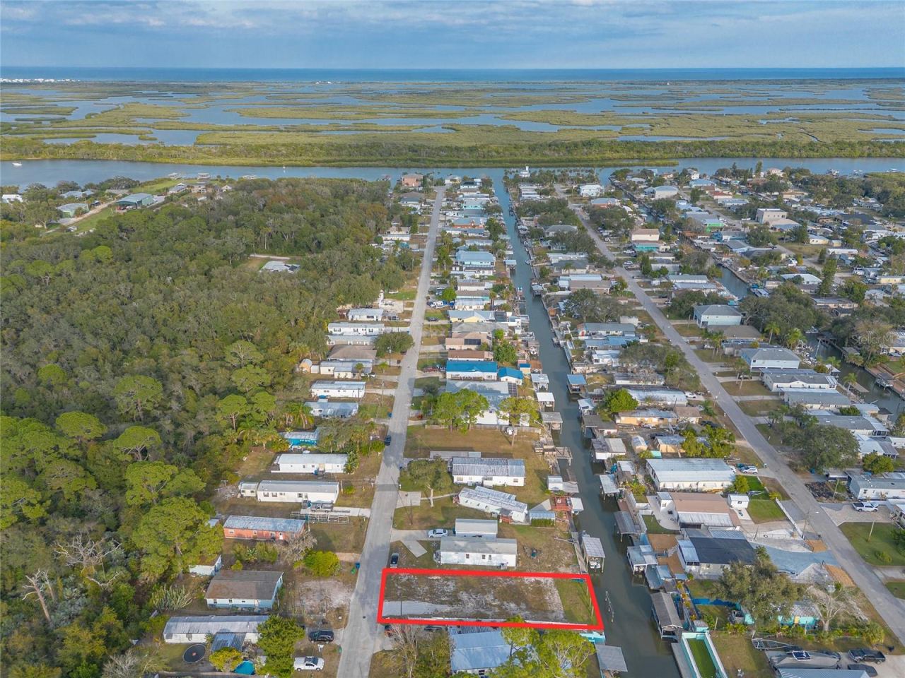 Photo 2 of 118 Coleman St, Edgewater, FL 32141
